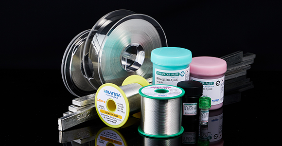 はんだ付け材料